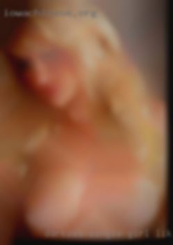 Darkies single girl like big blondes in Kansas.